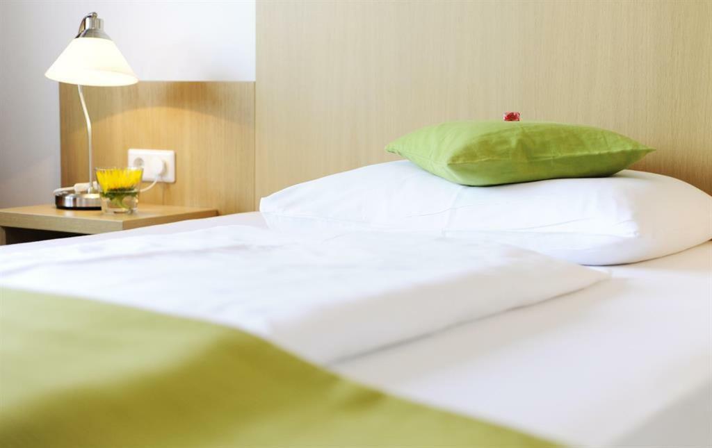 Haus Mariella Hotel Podersdorf am See Ngoại thất bức ảnh